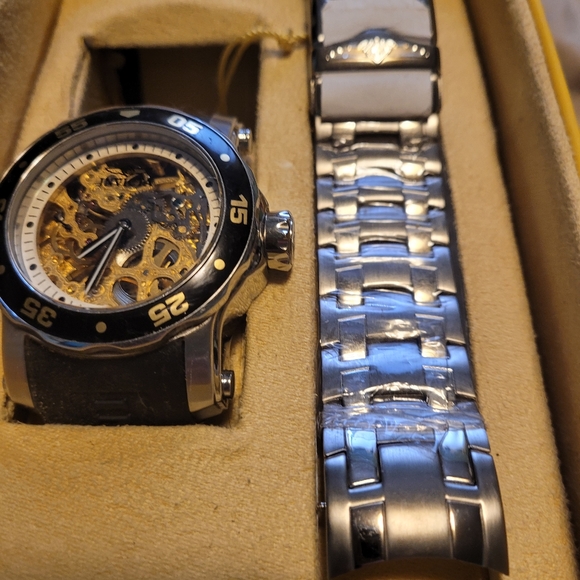 RARE INVICTA Skeleton Mechanical Men's Watch BNWT - Picture 8 of 11